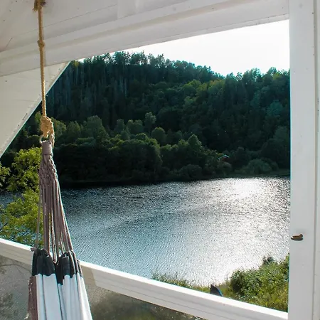Idyllic House - 4 & 2 Glamping Tents Available Holiday home Porsgrunn
