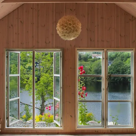Idyllic House - 4 & 5 M Glamping Tent - Boat & Sup * 波什格伦