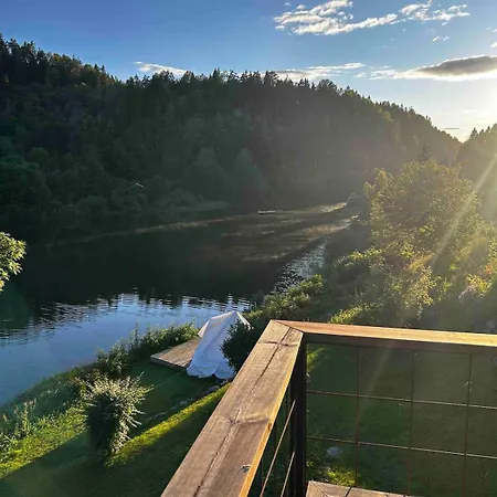 Idyllic House - 4 & 2 Glamping Tents Available Holiday home Porsgrunn