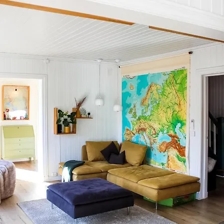 Holiday home Idyllic House - 4 & 2 Glamping Tents Available