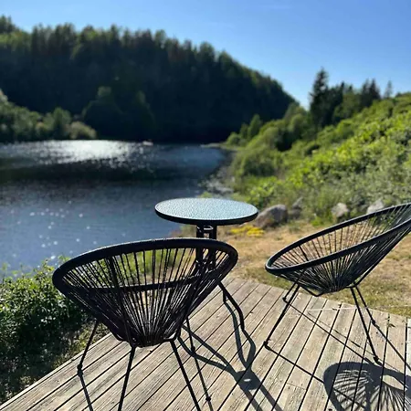 Idyllic House - 4 & 2 Glamping Tents Available Holiday home Porsgrunn
