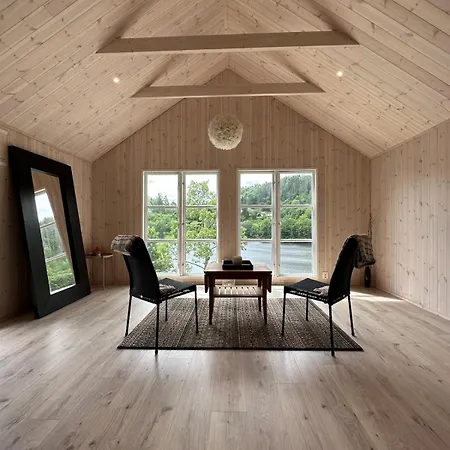 Idyllic House - 4 & 5 M Glamping Tent - Boat & Sup * 波什格伦